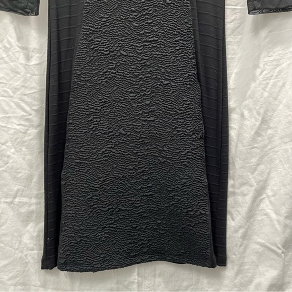 LITTLE black dress with tulle arms and back - Picture 6 of 14